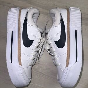Nike court legacy lift shoes
